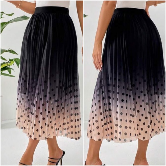Classic Polka Dot Pleated Midi Skirt - Picture 3 of 3